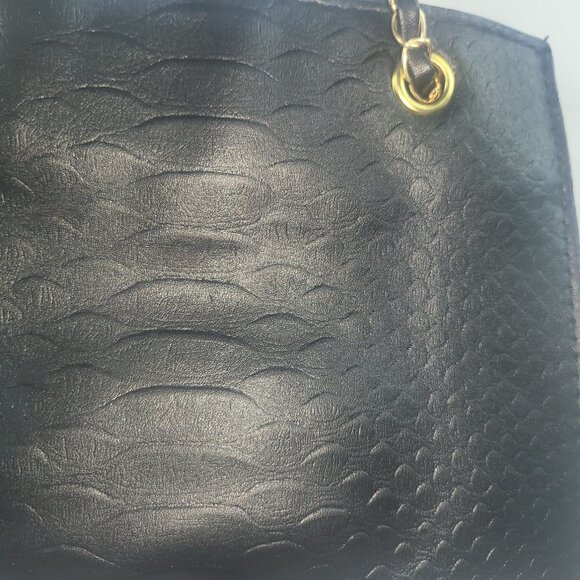 Black Vegan Leather Shoulder bag Crossbody with Gold Chain Accents - Picture 3 of 9
